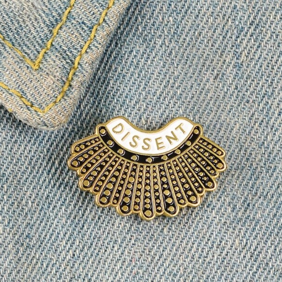 RBG Ruth Bader Ginsberg Dissent Collar Pin Silver - Picture 2 of 4